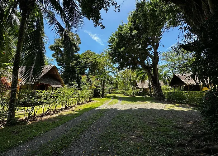 Alby Lodge Cahuita